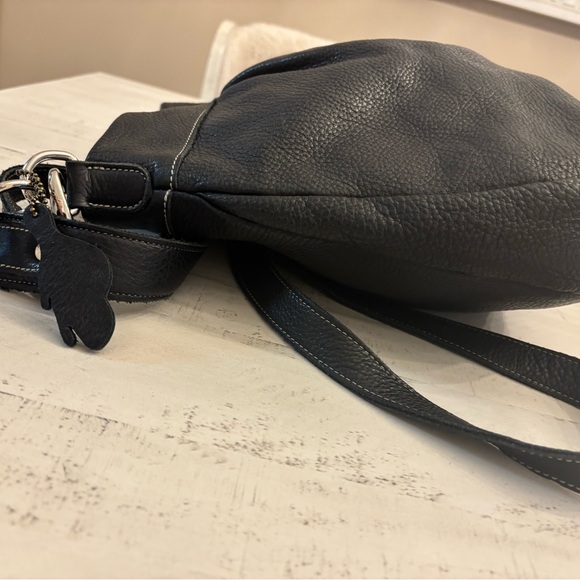 ROOTS Authentic Canadian OLIVIA Pebbled Black Leather Bag in like New Condition - Picture 9 of 10